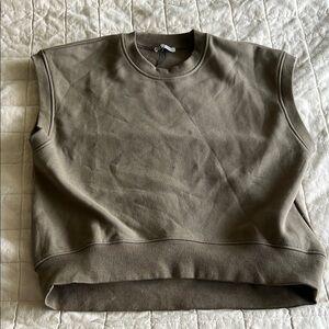 Zara Sleeveless Olive Green Sweatshirt